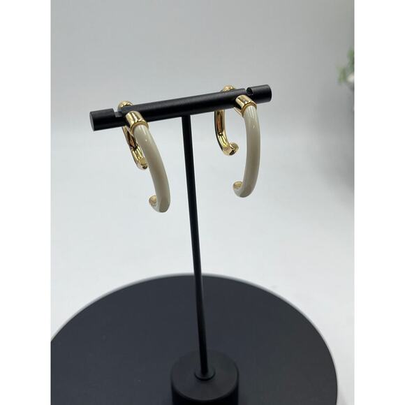 DEMARSON Luna Black Cream Half Hoop Front Back Resin Versatile Earrings - Picture 11 of 13